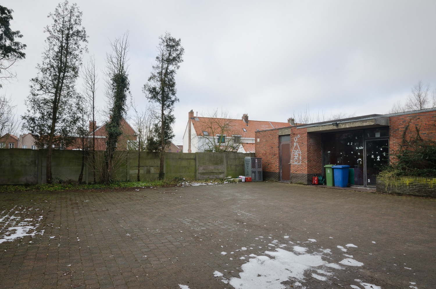 Stenen plein 1